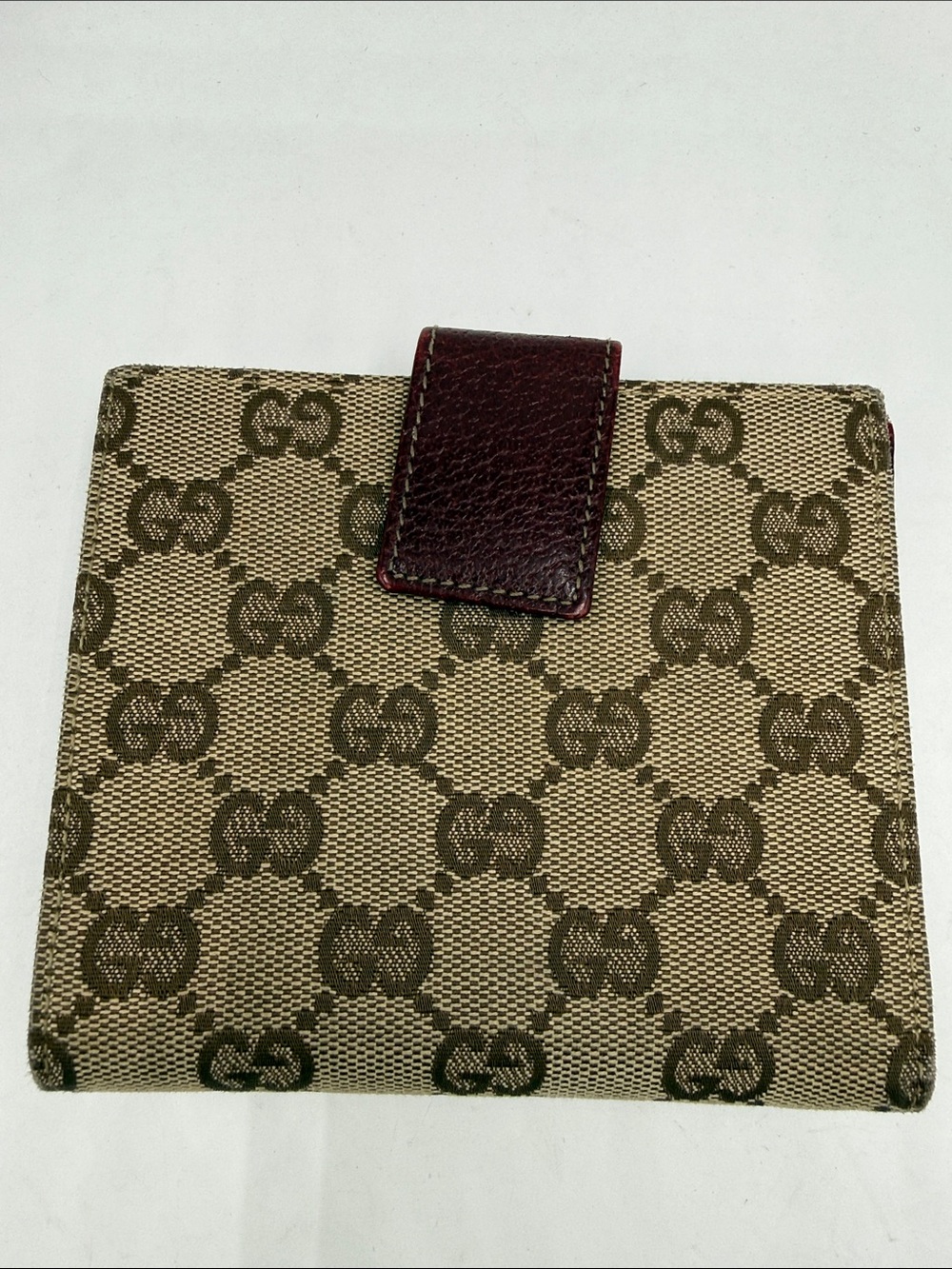 Gucci Beige Monogram Canvas Small Compact Wallet with Leather Trim Bi-Color - Picture 3 of 15